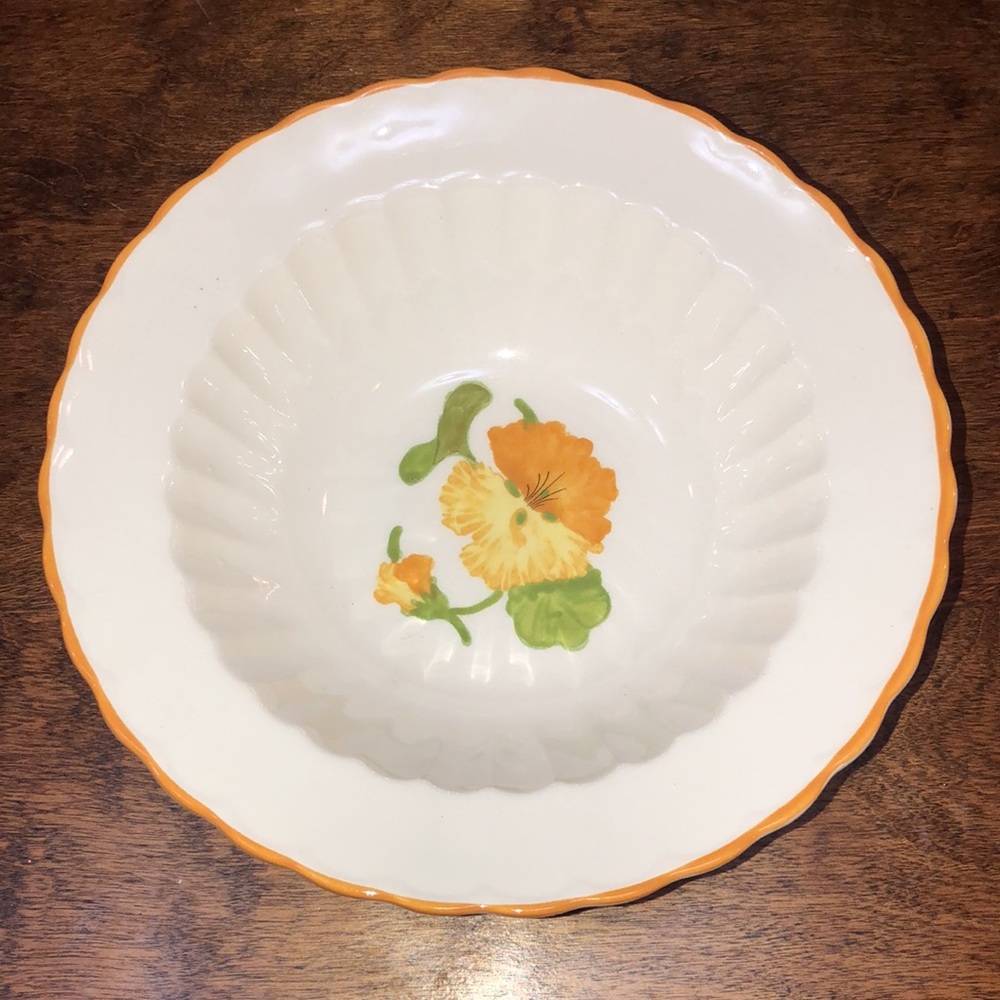 Vernon Ware‎ Bowl by METLOX